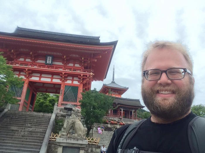 at Kiyomizu-dera (清水寺) in Kyoto (京都) in June of 2015